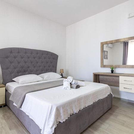 Demiri Apartments Улцинь Екстер'єр фото