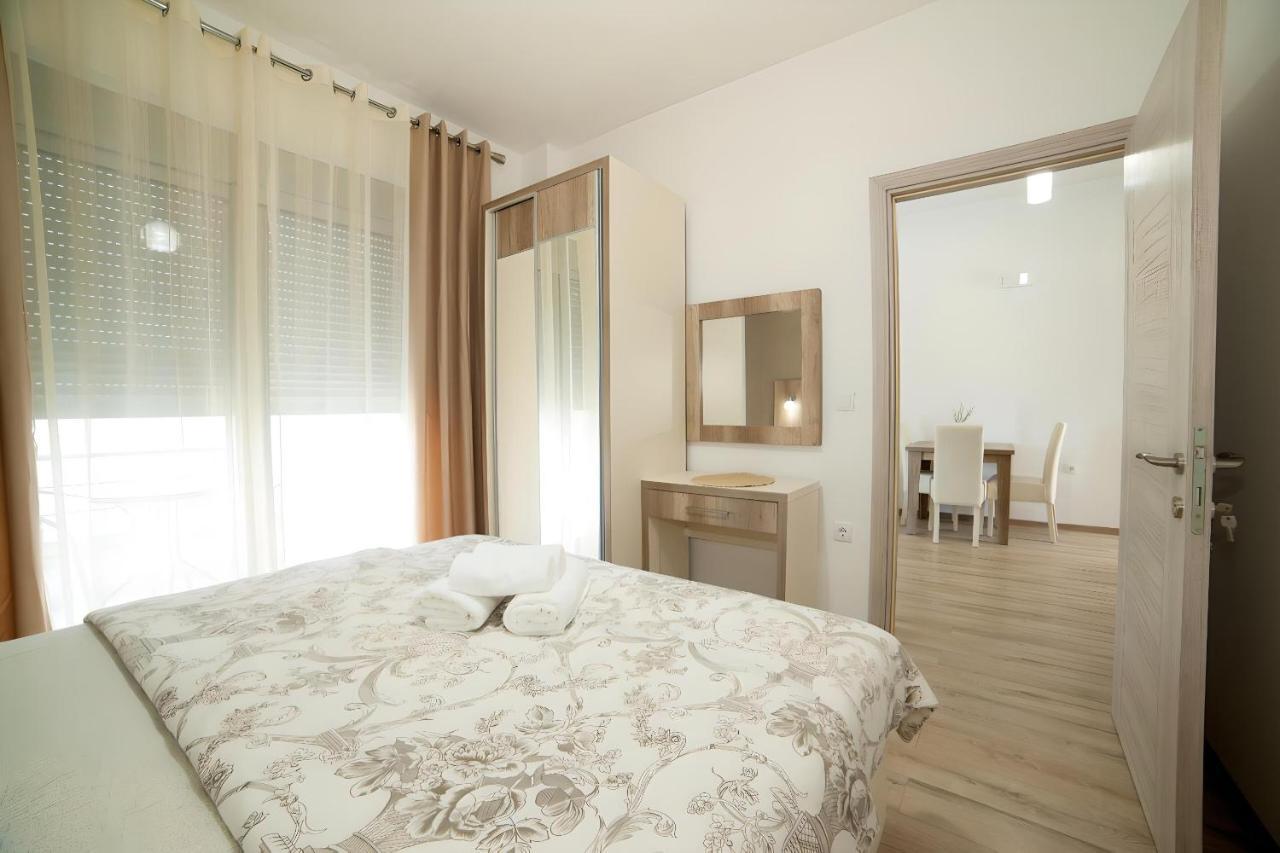 Demiri Apartments Улцинь Екстер'єр фото