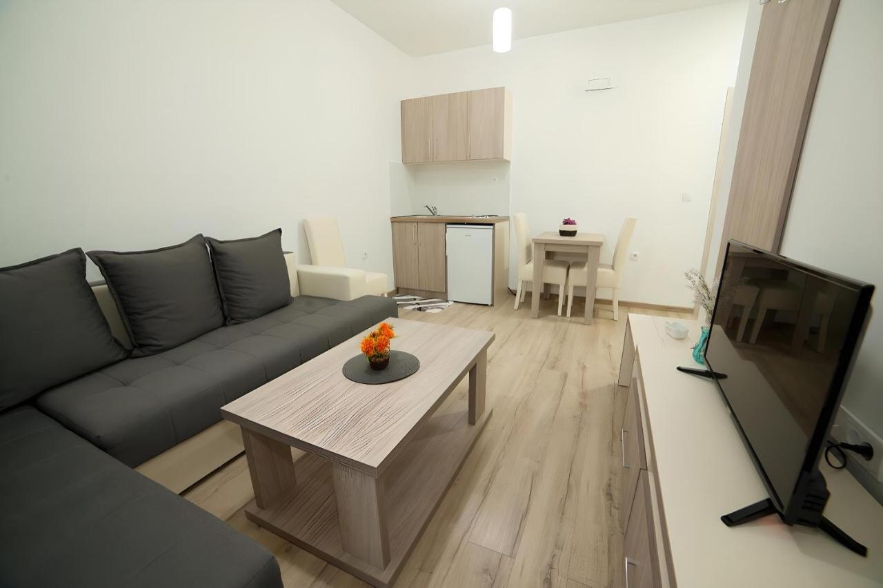 Demiri Apartments Улцинь Екстер'єр фото