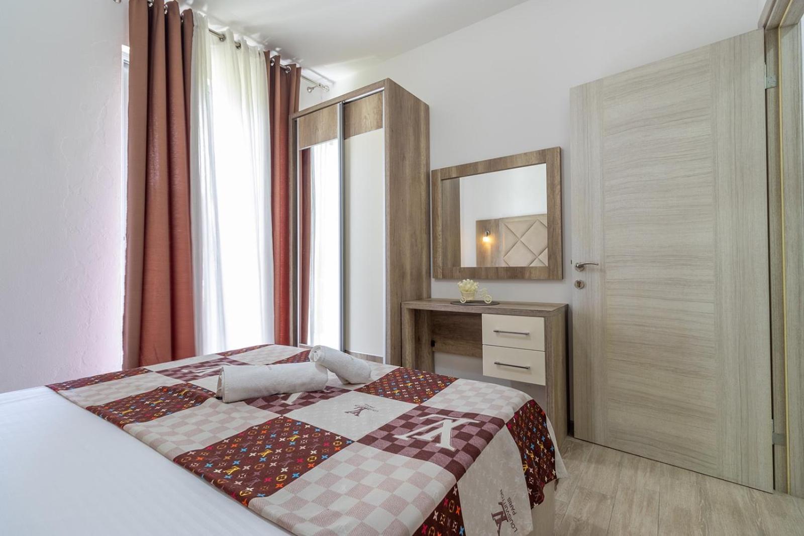 Demiri Apartments Улцинь Екстер'єр фото
